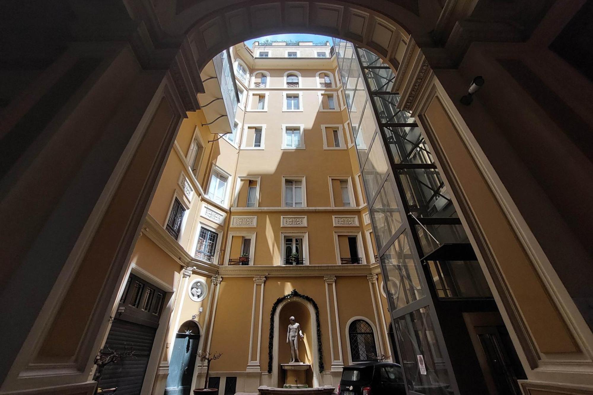 Charming Suites Navona Рим Екстериор снимка
